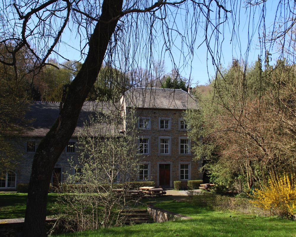 Le Moulin des Jardins d''Annevoie côté Jardins